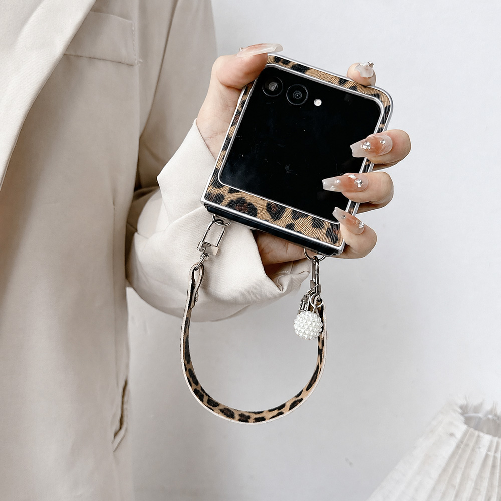 Leopard Print Folding Flip Pho - Travel Accessories Gifts ulasan dan harga