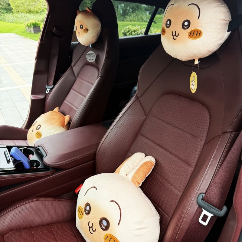 Anime Chiikawa Car Seat Pillow - Travel Accessories Comfort ulasan dan harga