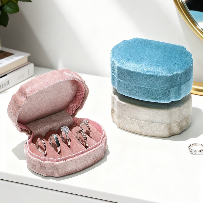 Velvet Ring Box Premium Jewelr - Travel Accessories Display ulasan dan harga