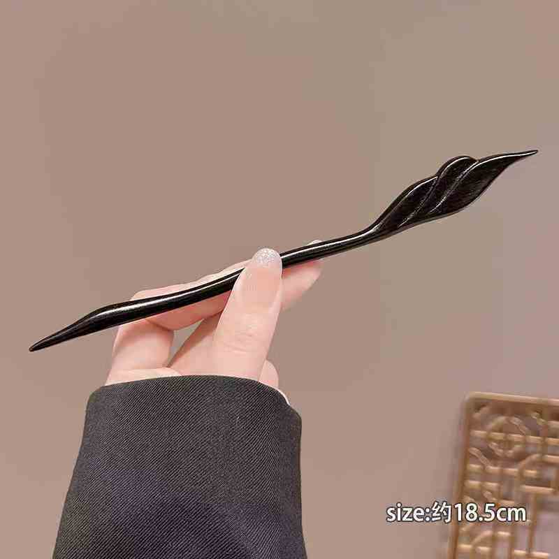 Wooden Hairp Exquisite Carving - Travel Accessories High End ulasan dan harga